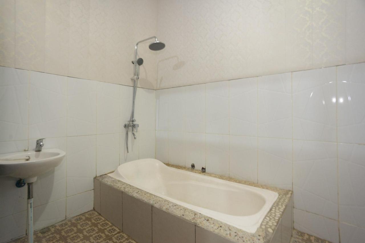 Urbanview Hotel Jib Bandar Lampung By Reddoorz Szoba fotó